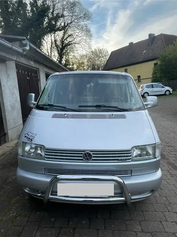 Gebraucht VW Transporter 102 PS (75 kW) 2001 Silber Van