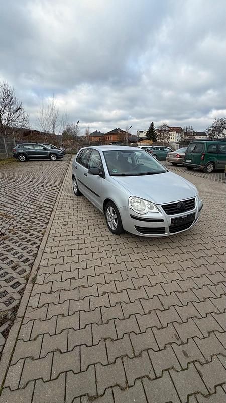 Silber Gebraucht 2005 VW Polo Kleinwagen | 2.399 € (Fairer Preis) - Bild 1/4
