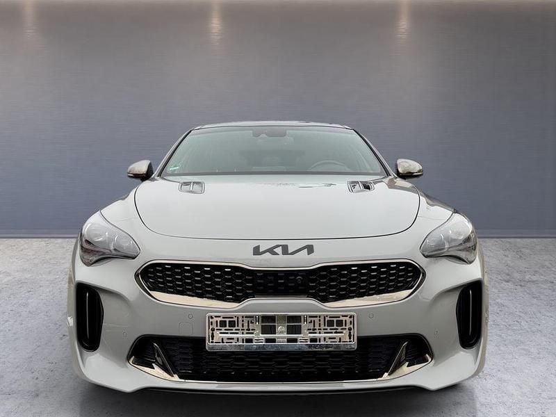 Gebraucht Kia Stinger GT 366 PS (269 kW) 2018 Silber Kleinwagen