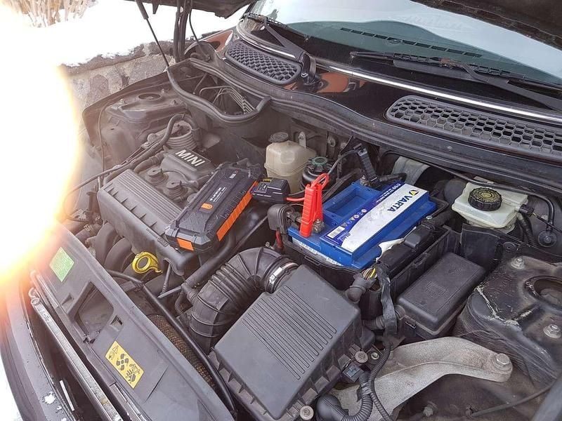 Usata Mini Cooper 116 CV (85 kW) 2002 Nero Utilitaria