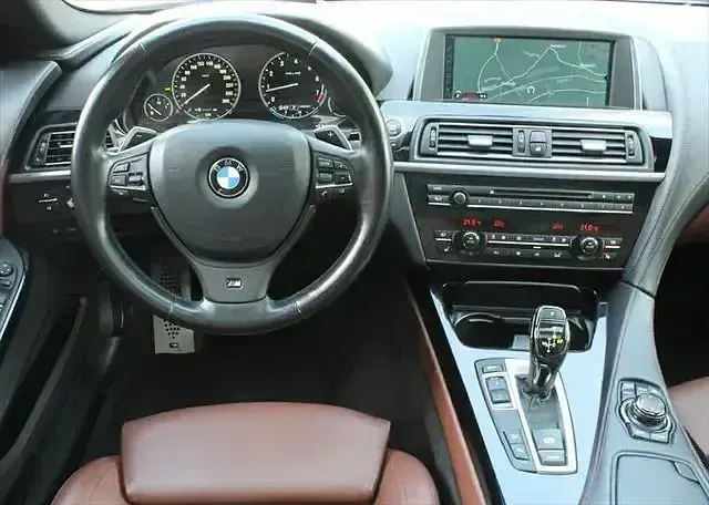 Gebraucht BMW 650 M Sport 449 PS (330 kW) 2012 Carbonschwarz metallic Coupé