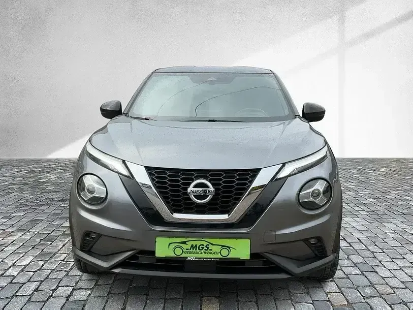 Gebraucht Nissan Juke Enigma 114 PS (83 kW) 2022 Dark grey / black metallic SUV