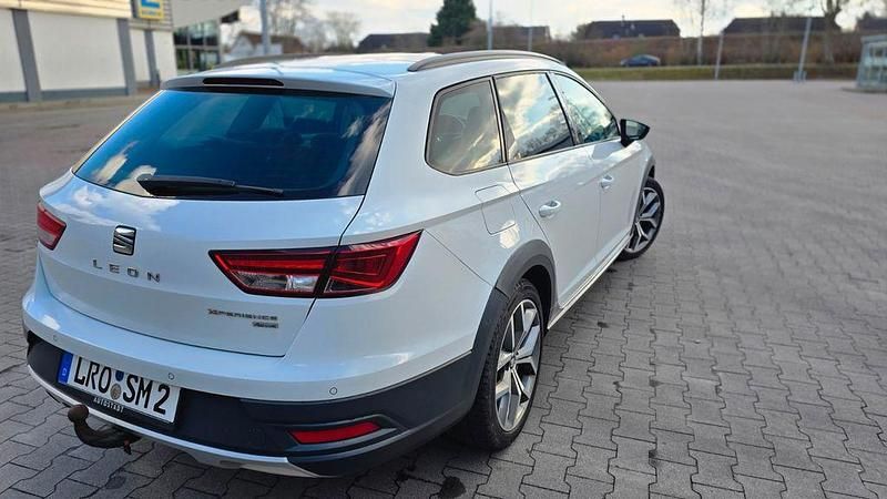 Gebraucht Seat Leon X-Perience 4Drive 184 PS (135 kW) 2016 Weiß Kombi