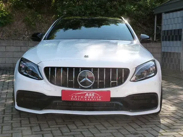 Gebraucht Mercedes C63 AMG AMG 476 PS (350 kW) 2020 Weiß Limousine