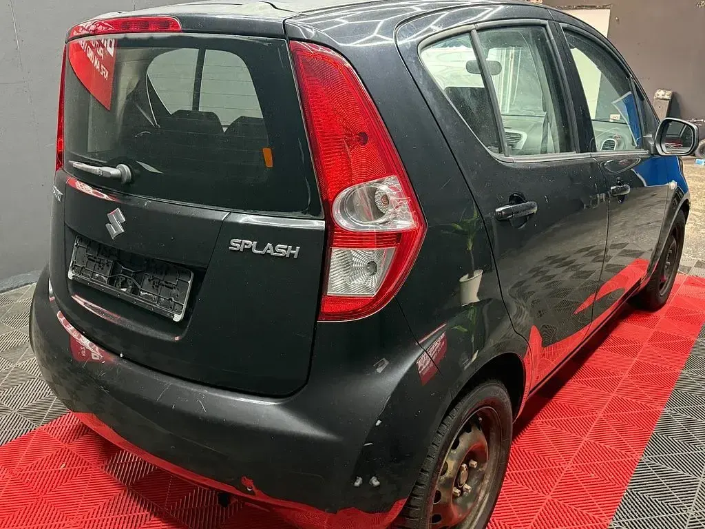 Gebraucht Suzuki Splash Basic 65 PS (47 kW) 2008 Schwarz Kleinwagen