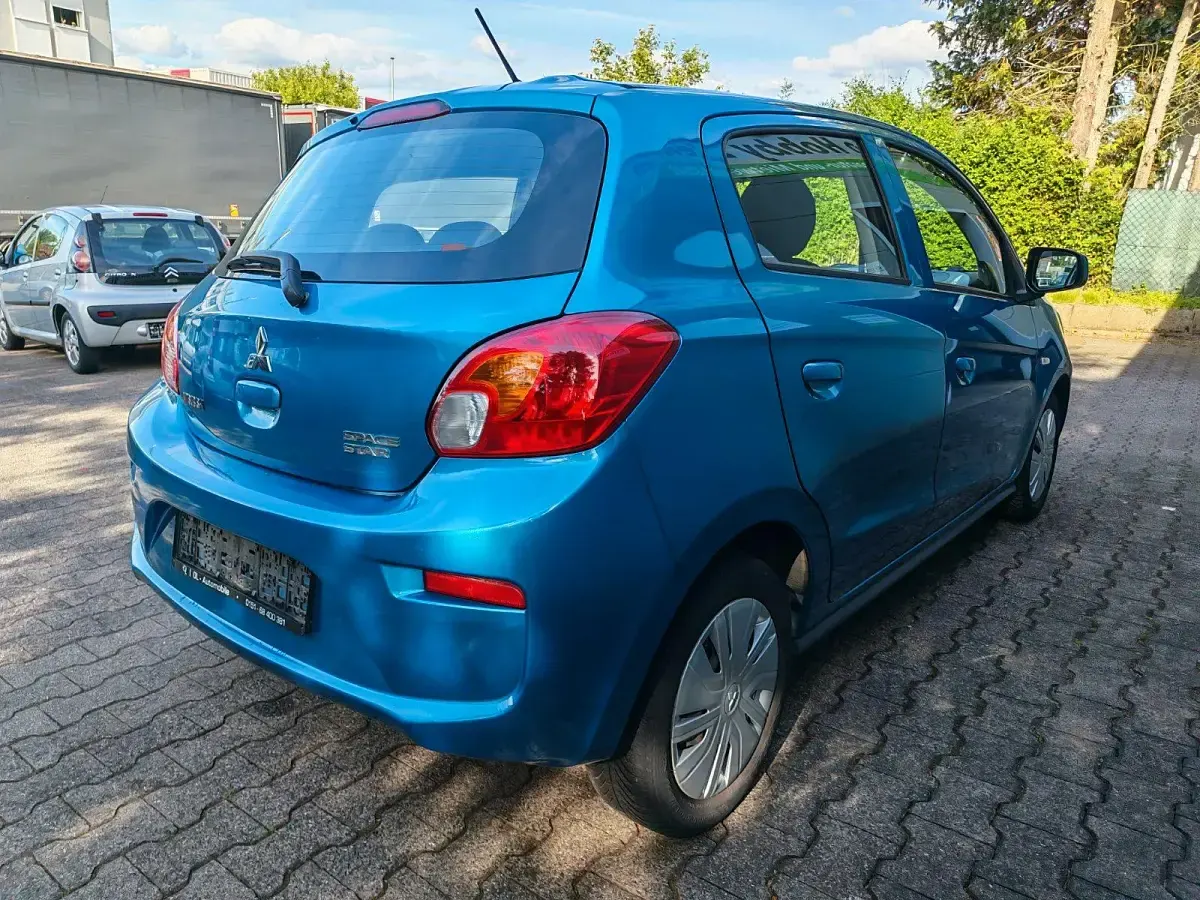 Gebraucht Mitsubishi Space Star Top 71 PS (52 kW) 2021 Blau Kleinwagen