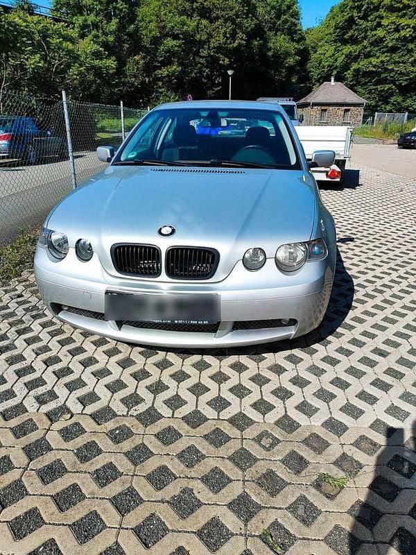 Silber Gebraucht 2003 BMW 316 Compact M Sport Kleinwagen | 1.100 € (Superpreis) - Bild 1/4