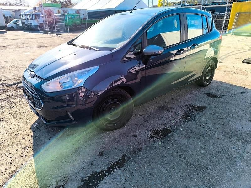 Second-hand Ford B-MAX 101 CP (74 kW) 2015 Albastru Monovolum