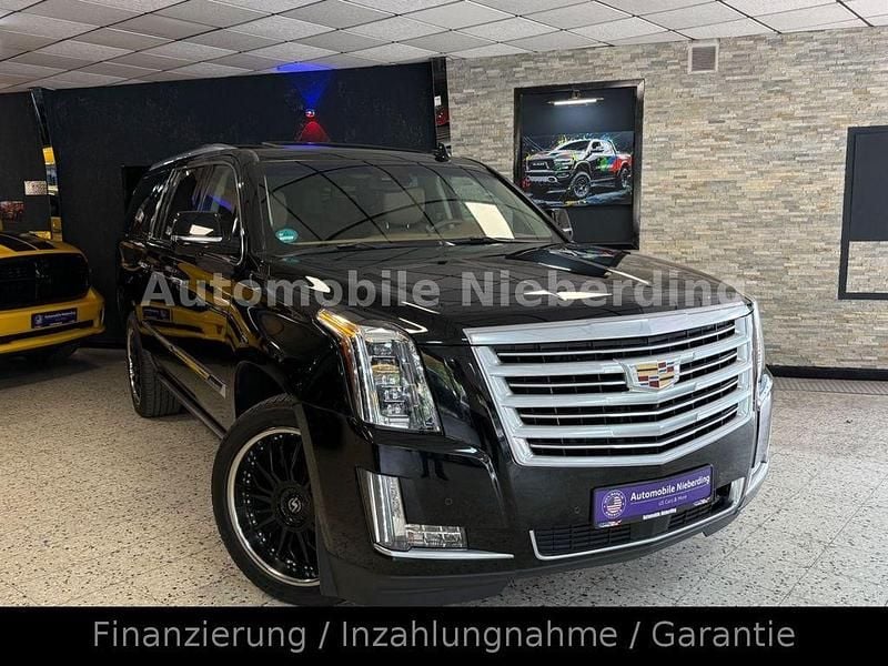 Schwarz Gebraucht 2015 Cadillac Escalade SUV | 41.990 € (Fairer Preis) - Bild 1/4