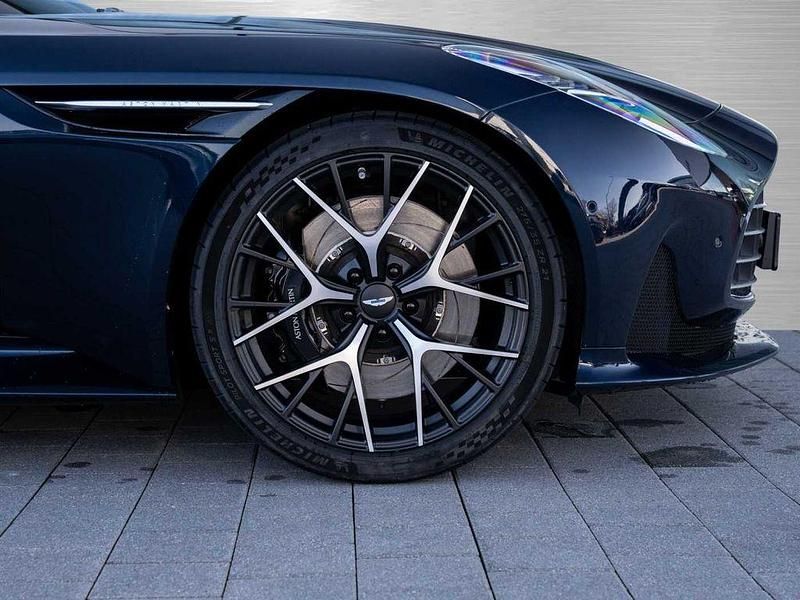 Neu Aston Martin DB12 680 PS (500 kW) 2026 Midnight blue Coupé