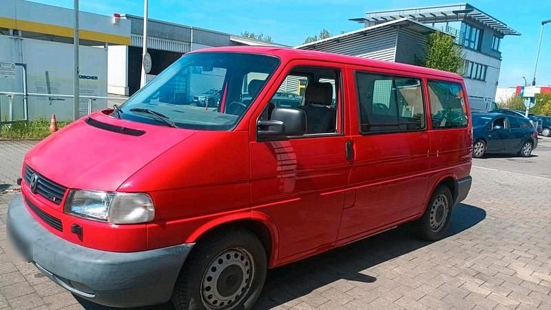 Second-hand VW T4 151 CP (111 kW) 1998 Roșu Van