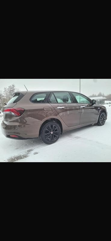 Gebraucht Fiat Tipo 90 PS (66 kW) 2020 Braun Kombi