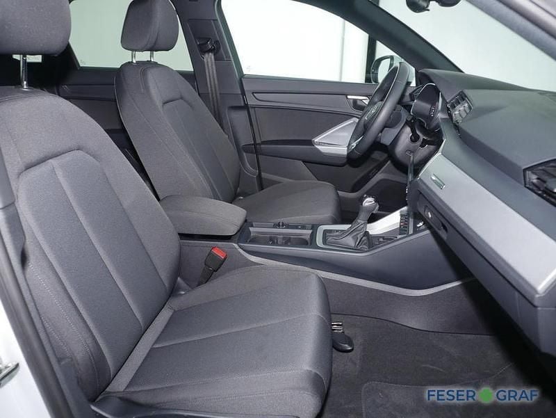 Gebraucht Audi Q3 S-Line 150 PS (110 kW) 2024 Gletscherweiß metallic SUV