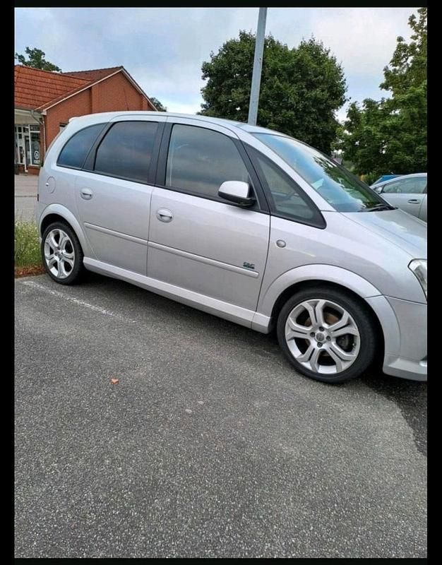 Gebraucht Opel Meriva OPC 105 PS (77 kW) 2008 Silber Van / Kleinbus