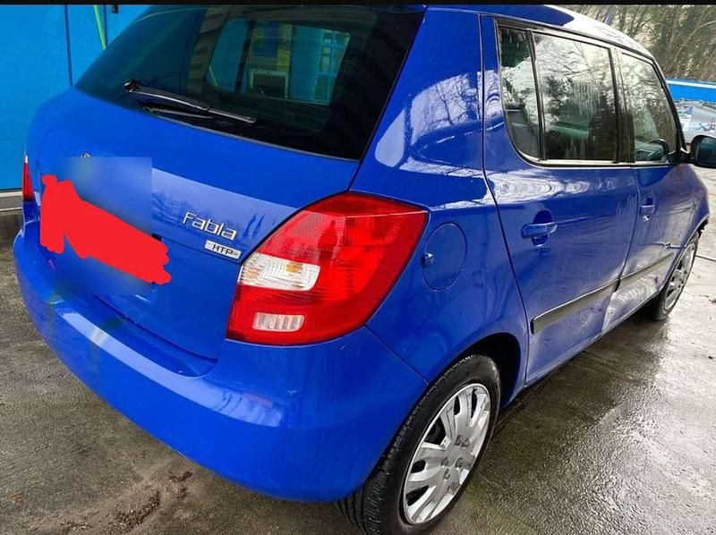 Gebraucht Skoda Fabia Classic 60 PS (44 kW) 2009 Limousine