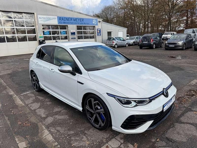 Gebraucht VW Golf VIII Sound 320 PS (235 kW) 2022 Pure white Limousine
