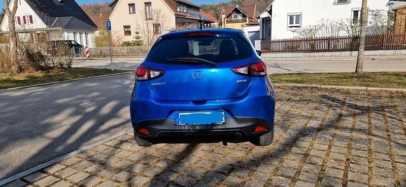 Gebraucht Mazda 2 Center-Line 90 PS (66 kW) 2016 Blau Limousine