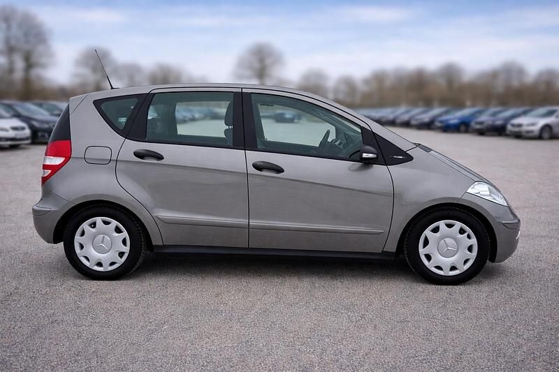 Gebraucht Mercedes A150 95 PS (69 kW) 2005 Grau Kleinwagen
