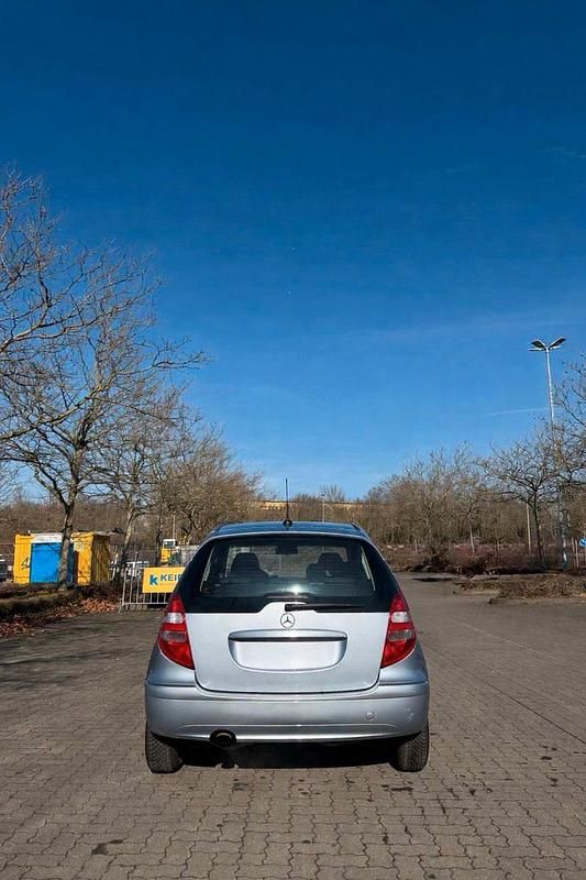 Gebraucht Mercedes A170 95 PS (69 kW) 2006 Blau Coupé