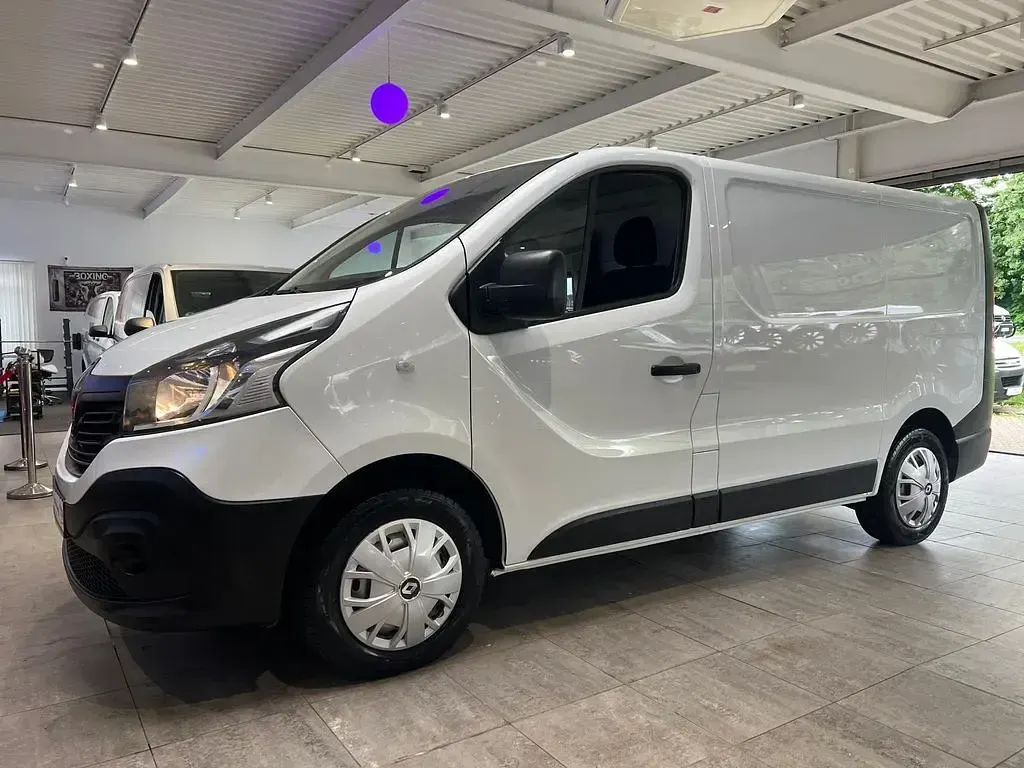 Gebraucht Renault Trafic 120 PS (88 kW) 2019 Weiß Van / Kleinbus