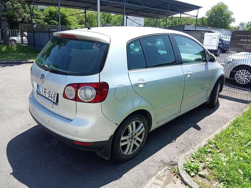 Gebraucht VW Golf VI Edition 80 PS (58 kW) 2010 Reflexsilber metallic Kleinwagen