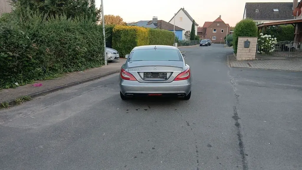 Gebraucht Mercedes CLS350 265 PS (194 kW) 2011 Grau Coupé