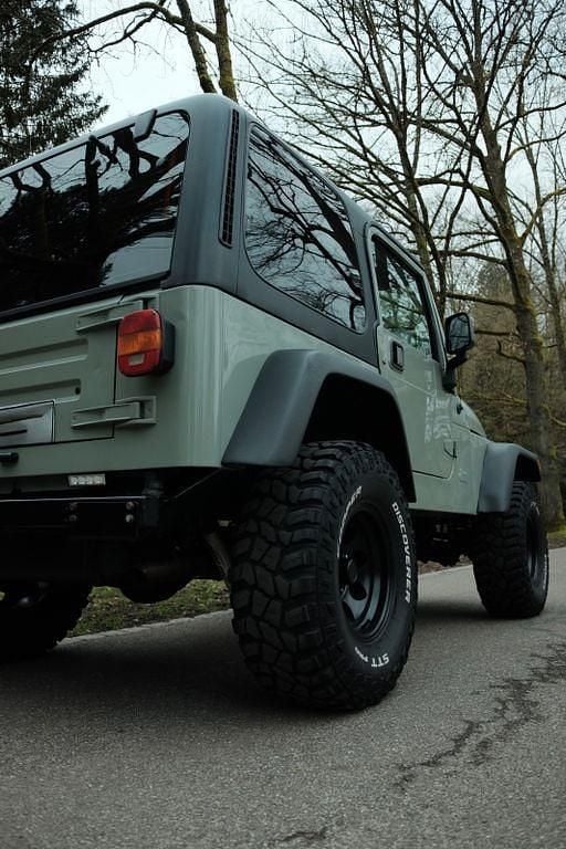 Gebraucht Jeep Wrangler 177 PS (130 kW) 2000 Grün SUV