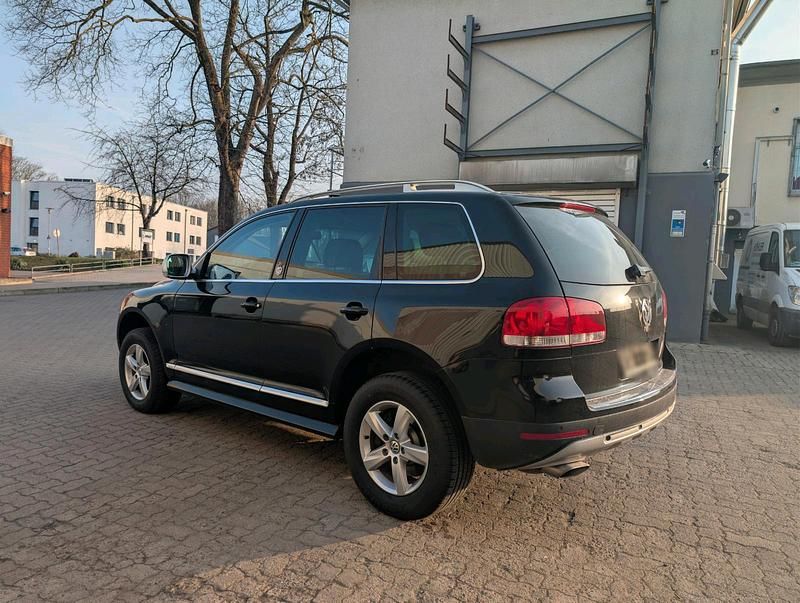 Gebraucht VW Touareg 224 PS (164 kW) 2006 Schwarz SUV