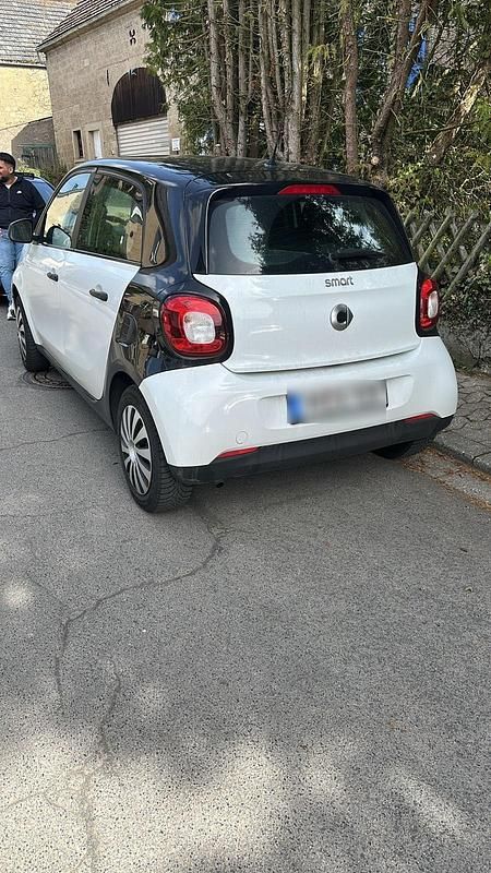 Gebraucht Smart ForFour 71 PS (52 kW) 2016 Weiß Kleinwagen