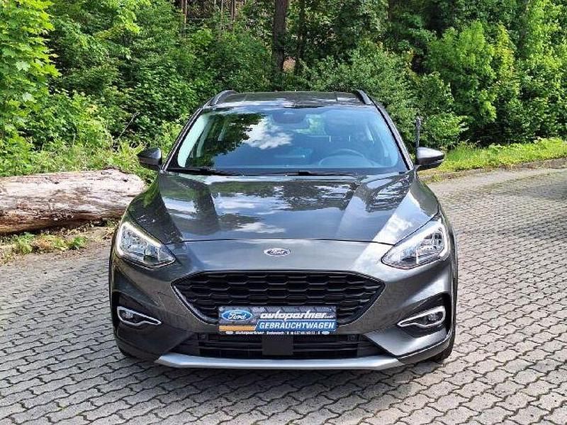 Gebraucht Ford Focus Active 125 PS (91 kW) 2021 Grau Limousine