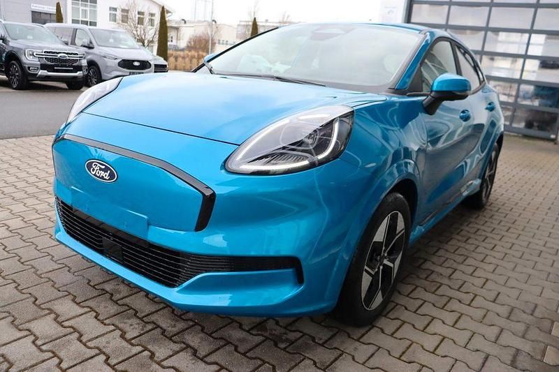 Neu Ford Puma Gen-E 124 kW (169 PS) 2026 Digital aqua blue metallic SUV