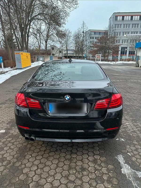 Gebraucht BMW 520 184 PS (135 kW) 2012 Schwarz Limousine