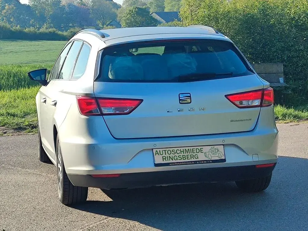 Gebraucht Seat Leon ST Ecomotive 110 PS (80 kW) 2016 Silber Kombi