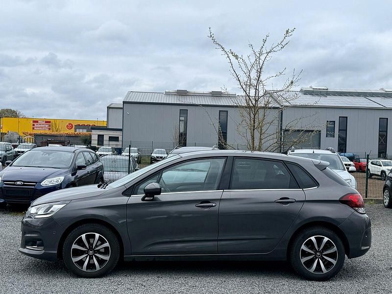 Second-hand Citroën C4 SELECTION 120 CP (88 kW) 2018 Gri Berlinǎ