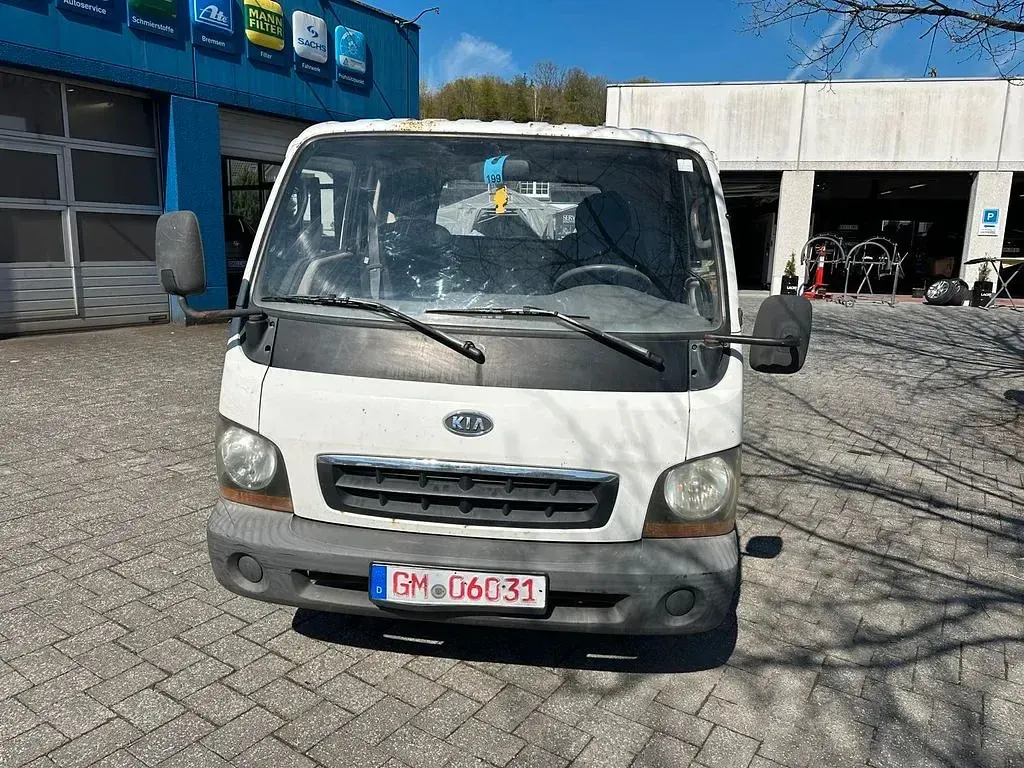Gebraucht Kia Bongo 80 PS (58 kW) 2002 Weiß