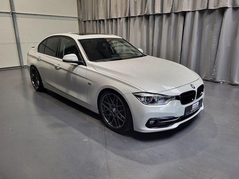 Gebraucht BMW 340 Sport Line 326 PS (239 kW) 2018 Mineralweiss Limousine