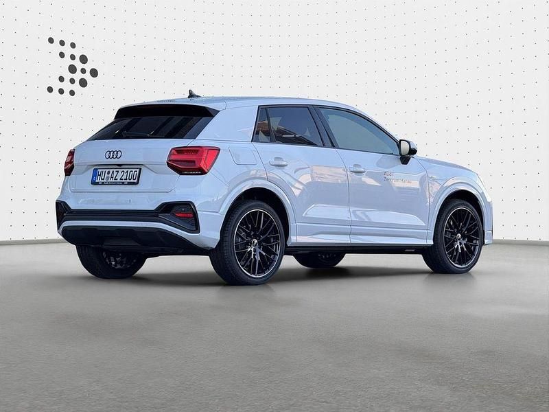 Gebraucht Audi Q2 S-Line 150 PS (110 kW) 2025 Gletscherweiß metallic SUV
