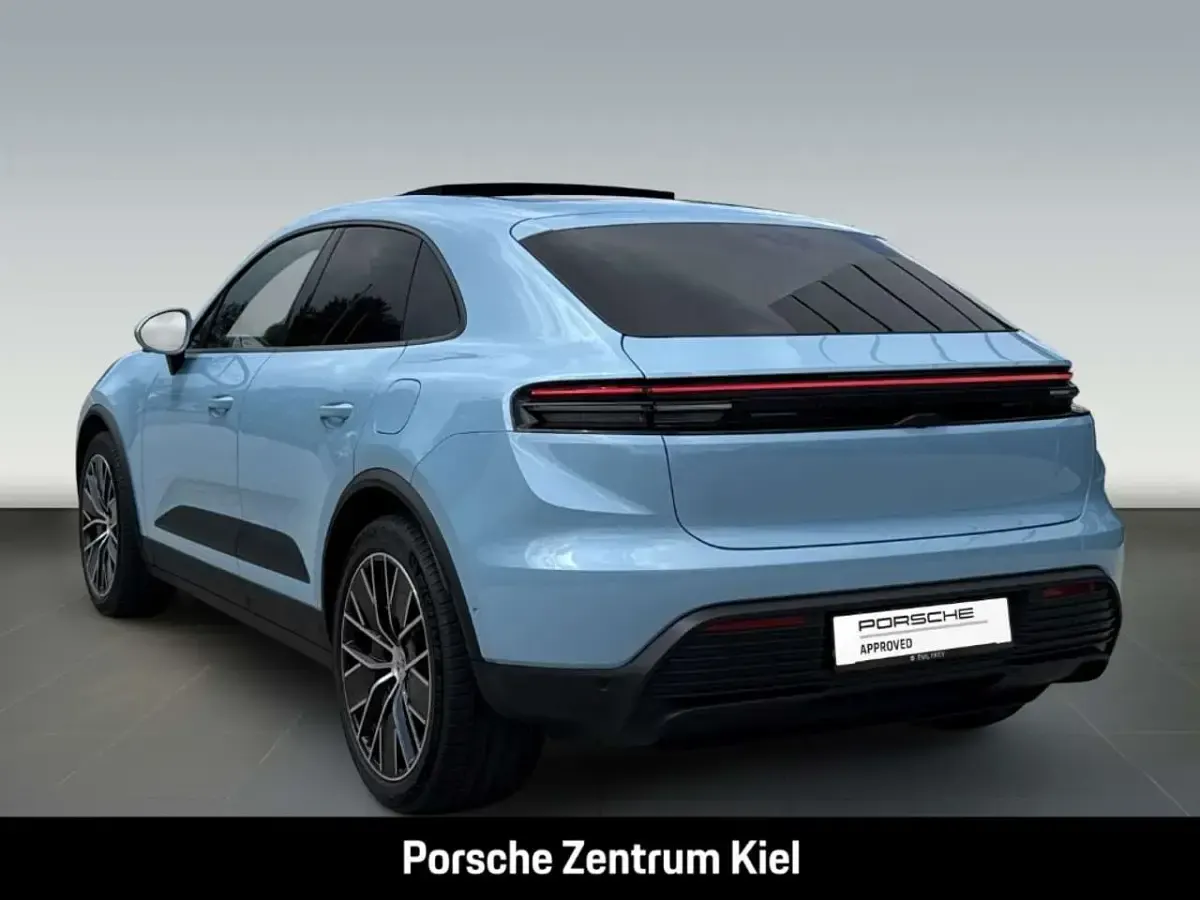 Gebraucht Porsche Macan 264 kW (360 PS) 2025 Frozenbluemetallic SUV