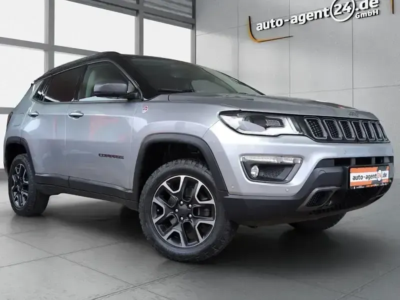 Gebraucht Jeep Compass Trailhawk 170 PS (125 kW) 2019 SUV