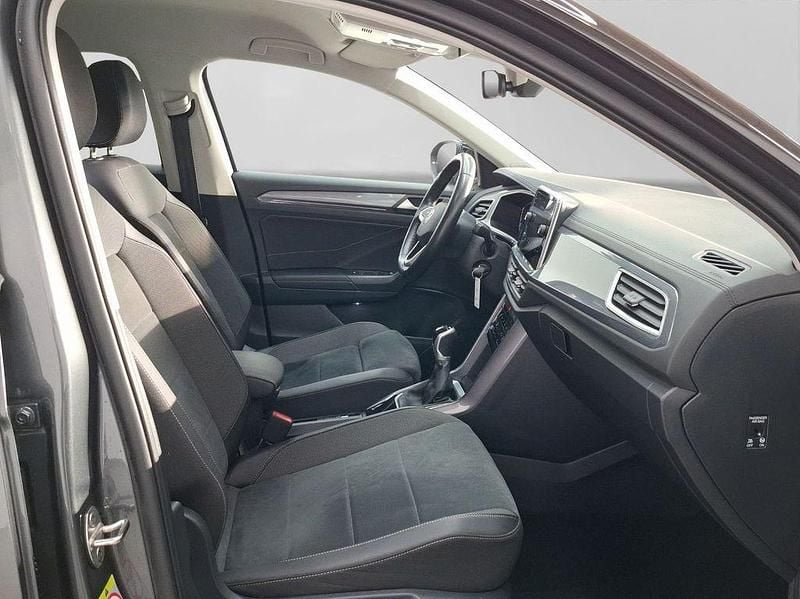 Gebraucht VW T-Roc Style 110 PS (80 kW) 2023 Grau SUV