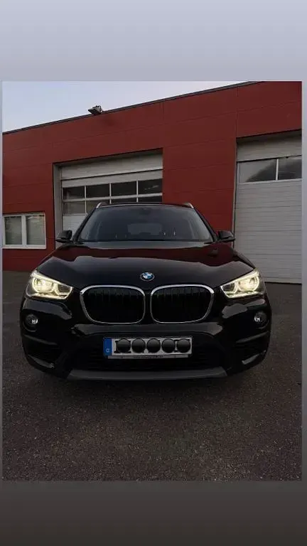 Gebraucht BMW X1 Advantage 190 PS (139 kW) 2017 Schwarz SUV