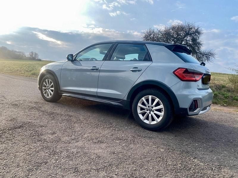 Gebraucht Audi A1 95 PS (69 kW) 2020 Grau SUV