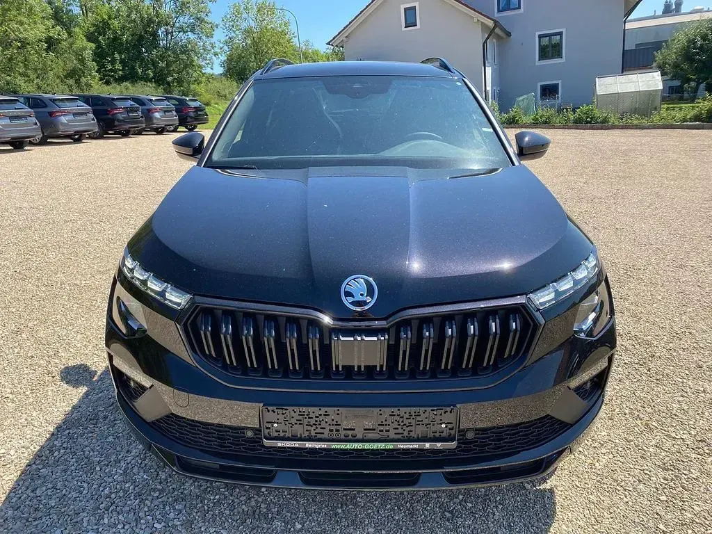 Neu Skoda Kamiq Monte Carlo 150 PS (110 kW) 2026 Schwarz SUV