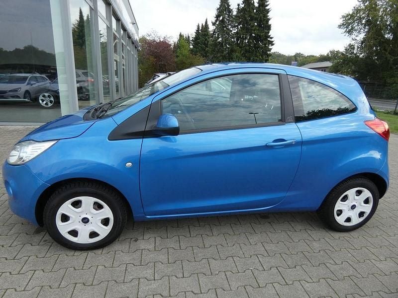 Blau Gebraucht 2016 Ford Ka Trend Kleinwagen | 4.800 € (Guter Preis) - Bild 1/4