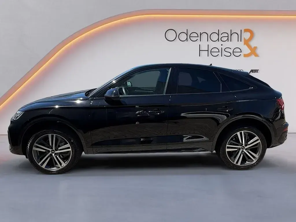 Second-hand Audi Q5 Sportback Advanced Plus 204 CP (150 kW) 2023 Negru SUV