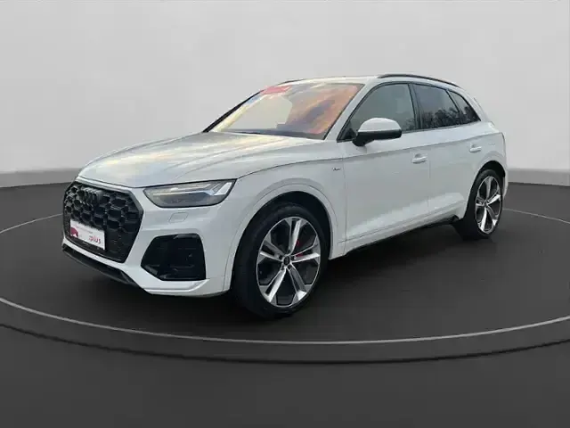 Używany Audi Q5 S-Line 367 KM (269 kW) 2025 Biały SUV