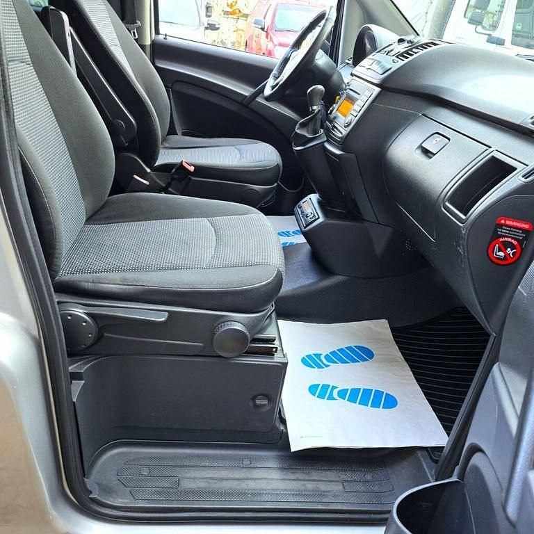 Gebraucht Mercedes Vito 136 PS (100 kW) 2012 Silber Van