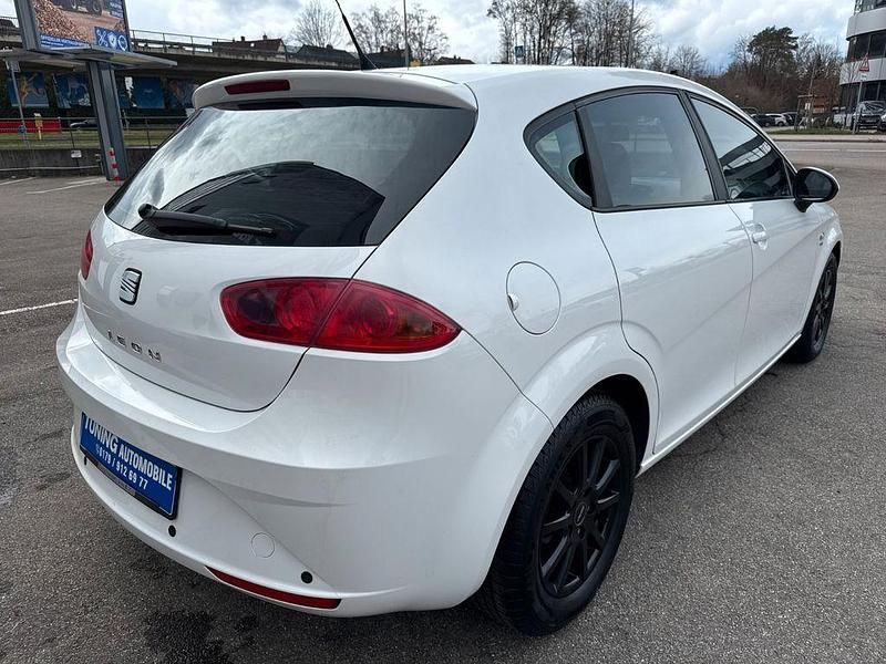 Second-hand Seat Leon Reference 125 CP (91 kW) 2009 Hatchback