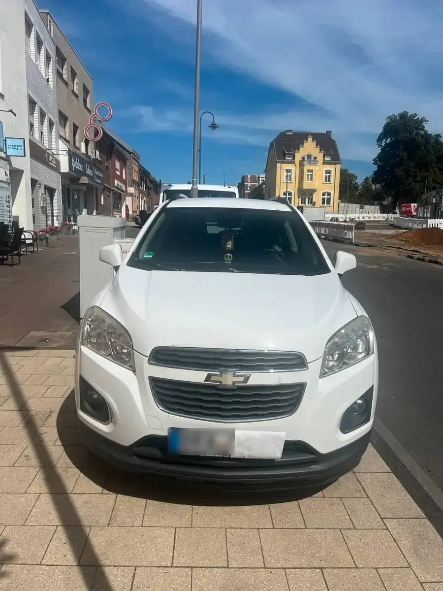 Gebraucht Chevrolet Trax 136 PS (100 kW) 2013 Weiß SUV