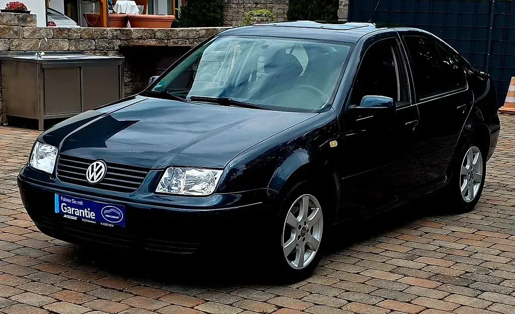 Gebraucht VW Bora Comfortline 101 PS (74 kW) 1999 Grau Limousine